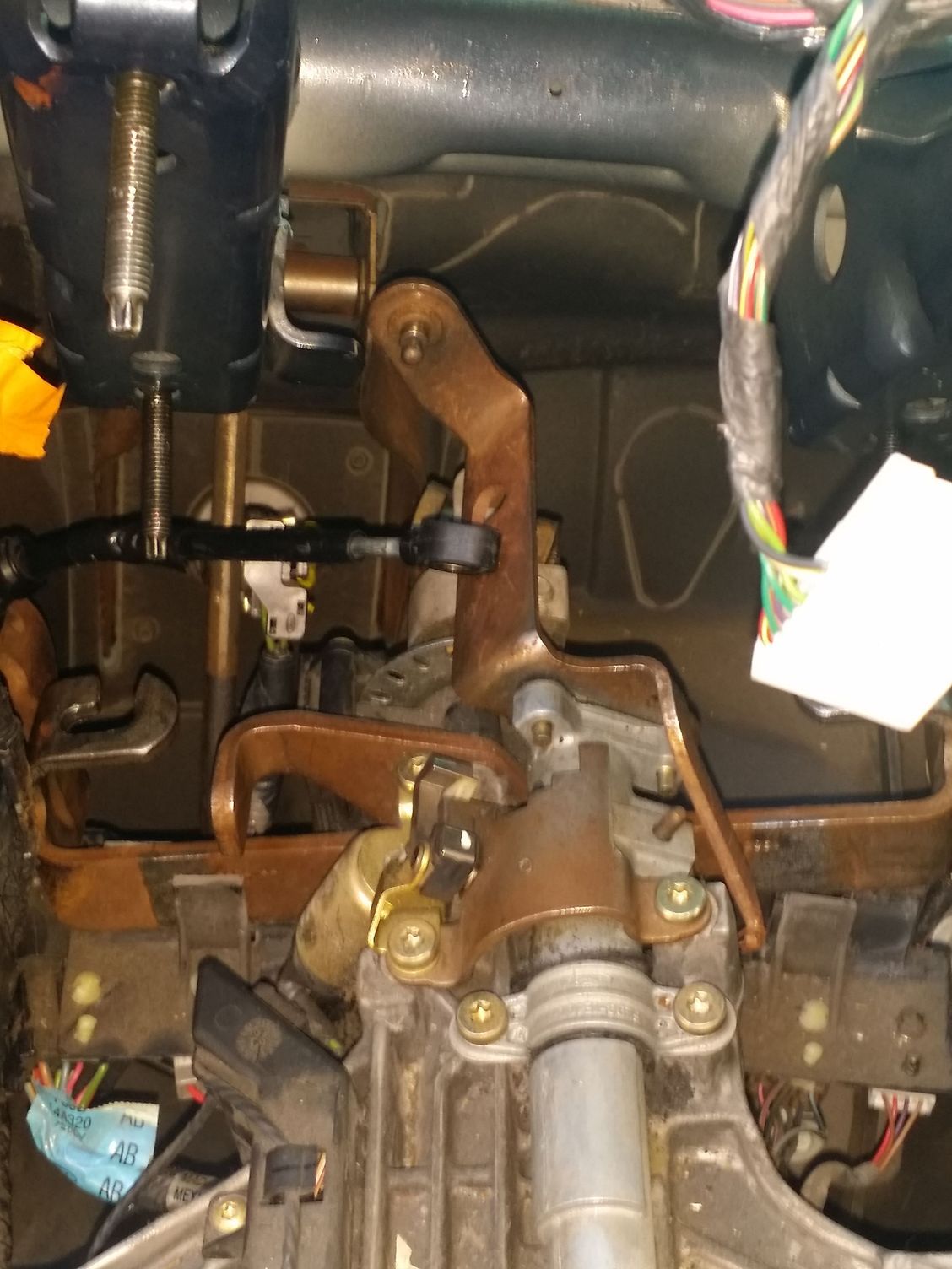 98 expedition 4wd gear shift cable removal help. Please. Ford Truck