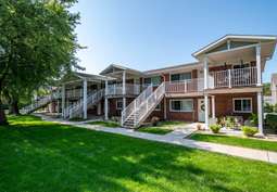 Image of River Ridge Place in Coralville, IA