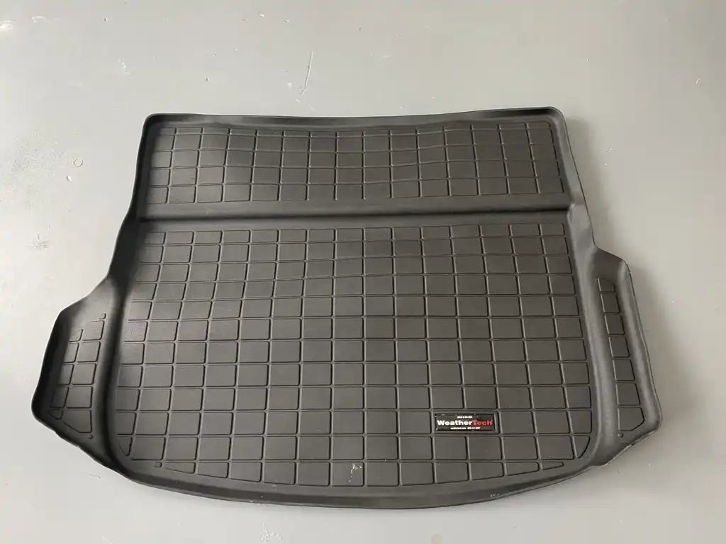 Interior/Upholstery - Cargo Liner WeatherTech Black - Lightly Used - 1st Gen RDX (2007-2012) - Used - -1 to 2026  All Models - West Palm Beach, FL 33412, United States