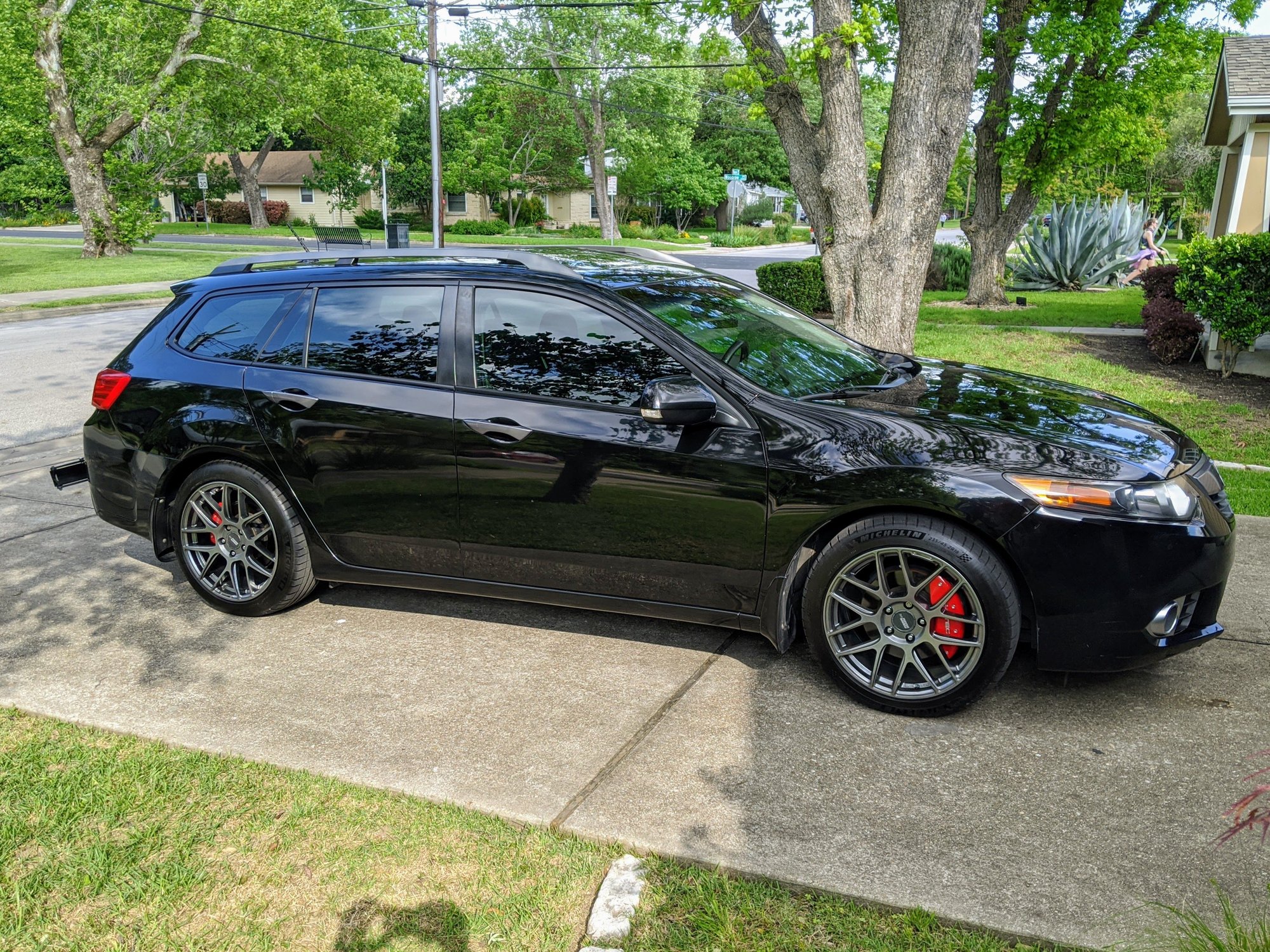 2011 Acura TSX - SOLD: 2011 Acura TSX Sport Wagon FWD with Technology Package, Austin TX - Used - VIN JH4CW2H63BC002521 - 99,805 Miles - 4 cyl - 2WD - Automatic - Wagon - Black - Austin, TX 78731, United States