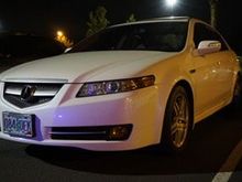 First thing I did was switching out the fog light assemblies with an aftermarket pair that were tinted yellow and switched out the halogen with LEDs.