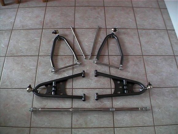 Powder coated Lonestar racing  3 1 A-arms and adjustable Lonestar Axecaliber axle                                                                                                                       