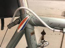 The steel info sticker is missing but you can see where it was mounted.