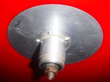 Long side. Threading a freewheel on here would mean it would  stick out well past the end of axle