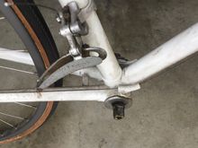 Very nicely done seat stay bridge and cable guides.