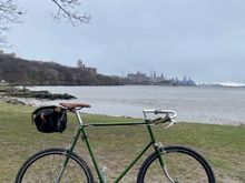 From a windy ride up to the GW bridge a few weeks back, sporting the Carradice Nelson long flap on a Bagman Expedition rack.
