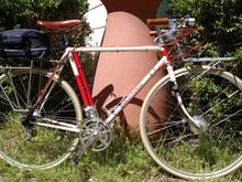 1976 Mistral.  My 1st quality bike. Bought the frame in '78 from Terry Shaw.  It's currently sort of a 3-speed