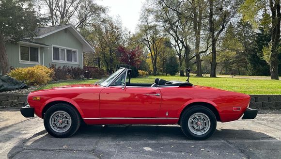 1976 Fiat 124 Spider 1800