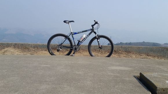Though i might be able to get above the haze in the Berkeley hills, no chance. At least i was the only dummy out there . Nimitz Nike site.
