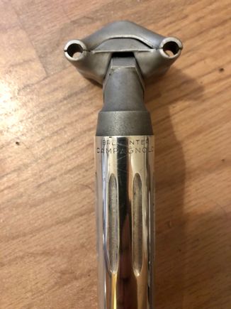 Super Record seat post, appropriate to the eighties....