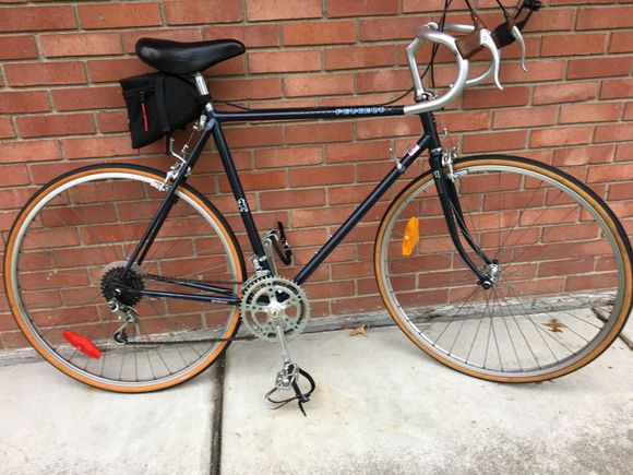 1983 Peugeot UO14 before bar wrap.