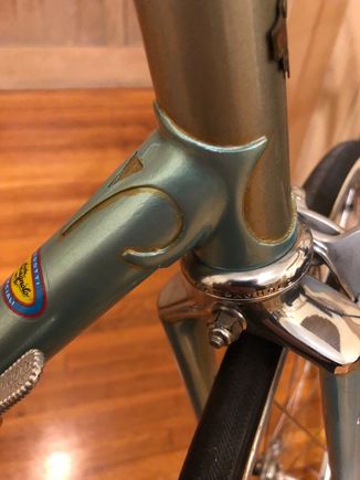 Serial G876