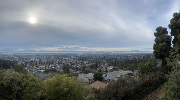 Another panoramic view from above Oakland