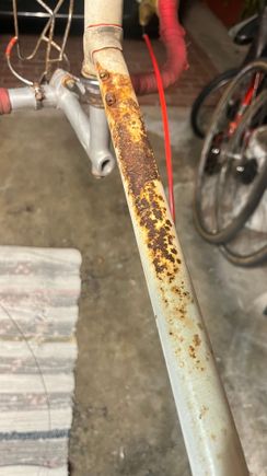 I’ve had some extra rolls of Newbaums waiting in the bins but have been holding off until I had a free weekend to deal with the rust.
