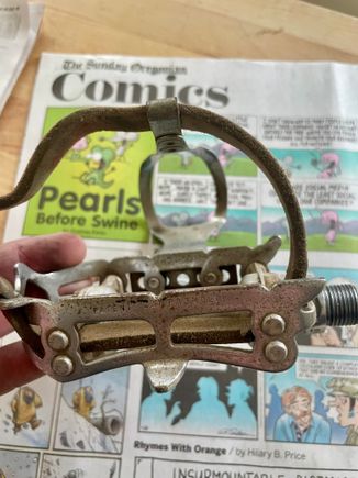 Pedals from my own stash, with Alfredo Bindi straps from my own stash