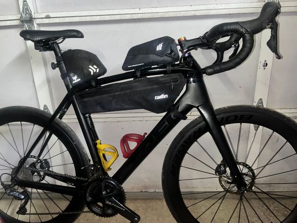 Tailfin bags on 58cm Domane