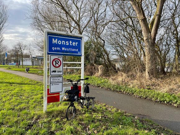 Encountered the town of Monster on my way to the Hook of Holland