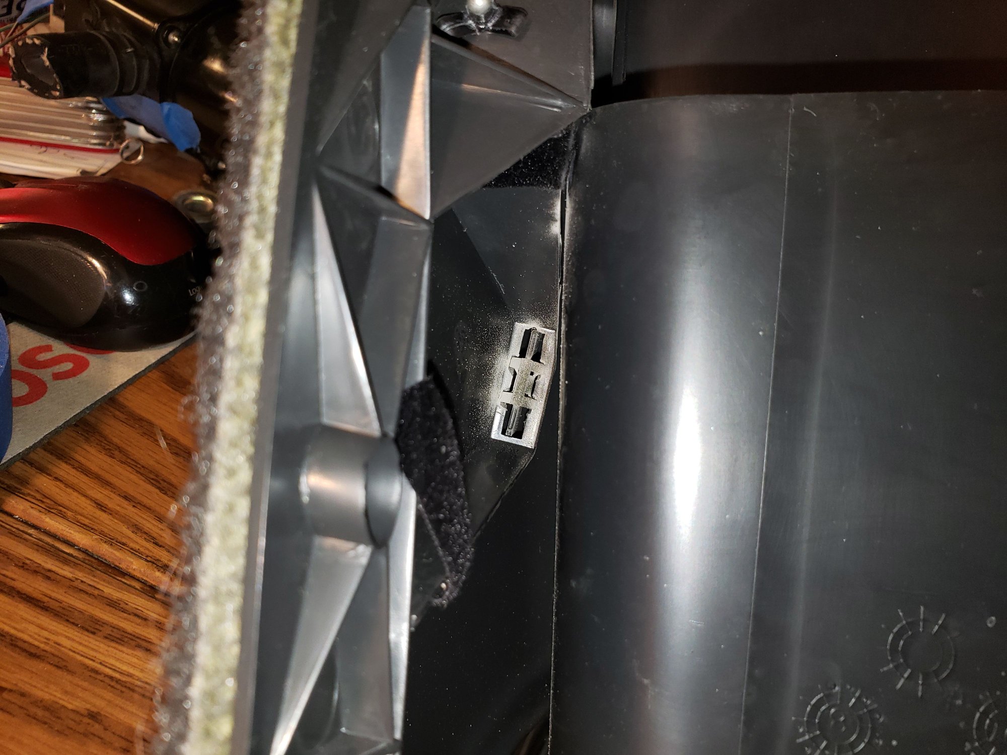 The other shims (white rectangle) between the skirt and the console.