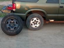 Compare painted wheel with new tire vs unpainted wheel and old tire