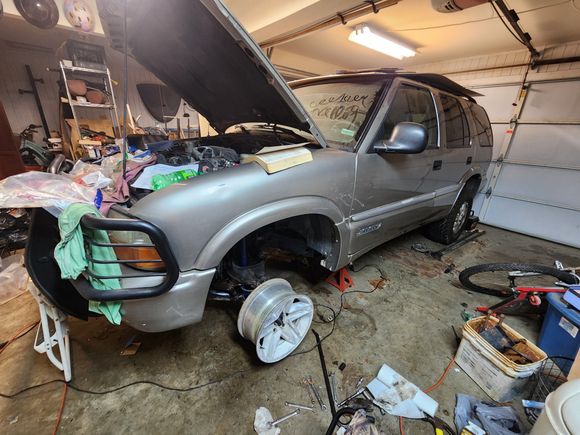 Test fitting the iroc rims.