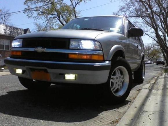 Installed the Xtreme fog lights. Then HIDs