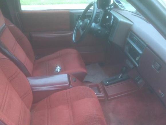 this is in good condition considering its 20 yrs old