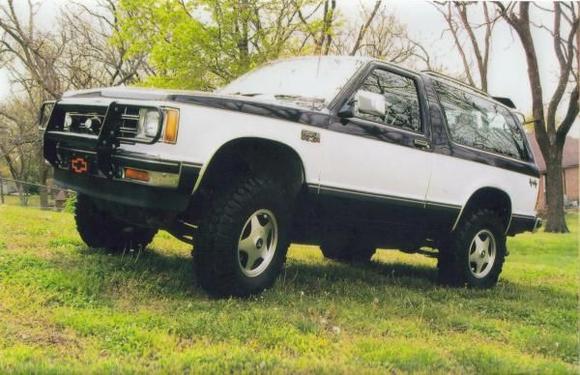 85 s10 blazer pic2
