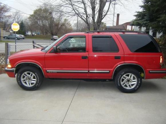 99 blazer 001
