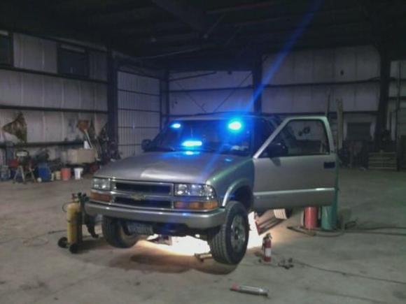 showing off the lights and getting her worked on exaust