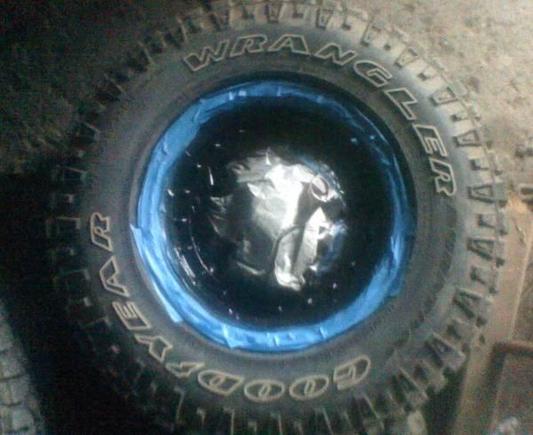 Rims taped off.....cant wait to see how they turn out!