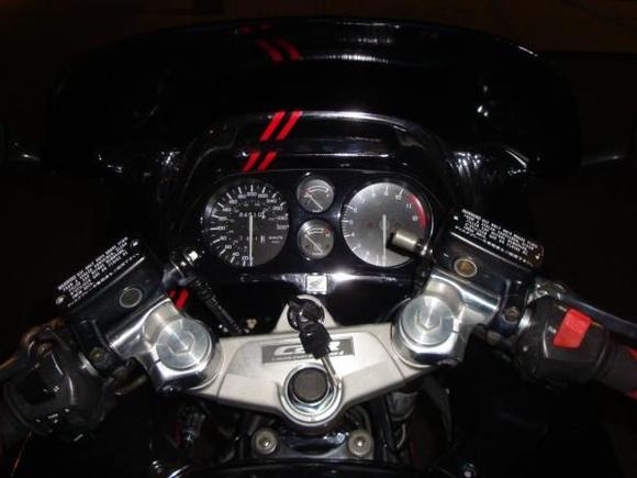 Black Chrome dash and racing stripe night pic