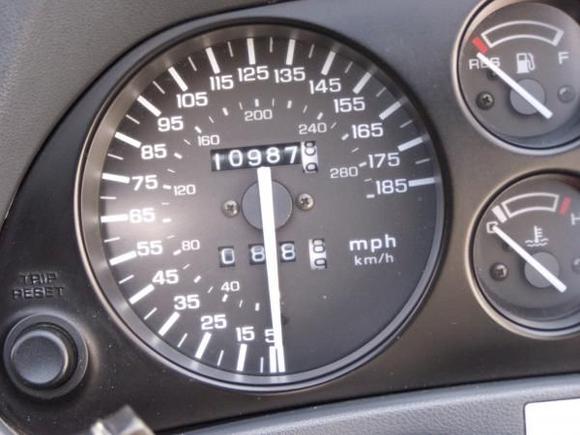 100 1054 - low miles and not even broke in