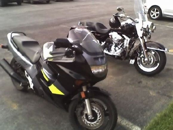 We all know which one is the REAL Road King... lol...