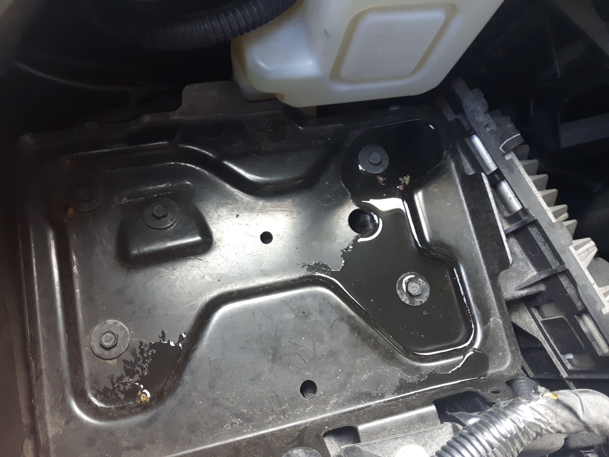 Rain Water leaking into engine bay Chevrolet Forum Chevy