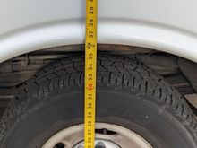 36" height ground to lip of wheel arch