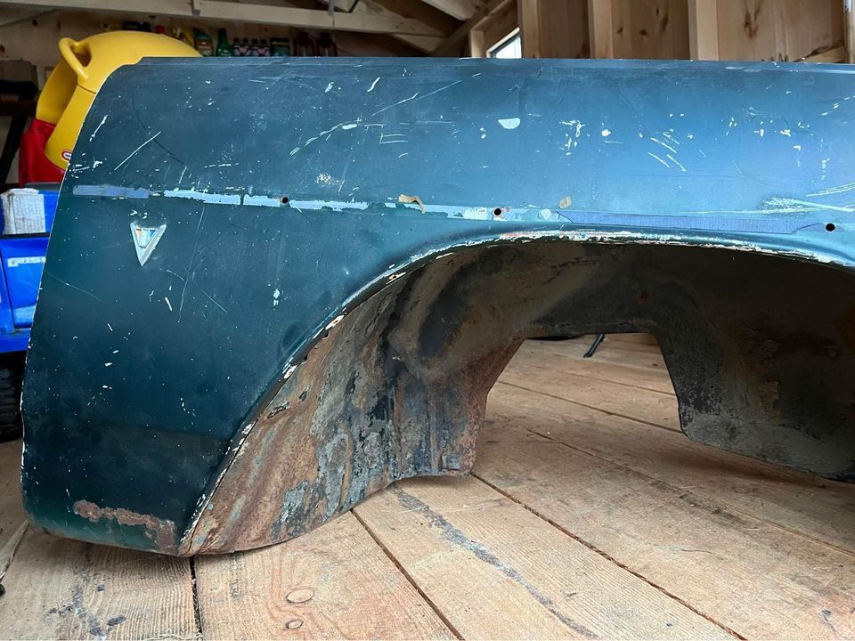 Exterior Body Parts - 1964 Chevelle or El Camino Right Front Fender & Inner SS Convertible Hardtop - Used - 1964 to 1975 Chevrolet El Camino - Albany, NY 12151, United States