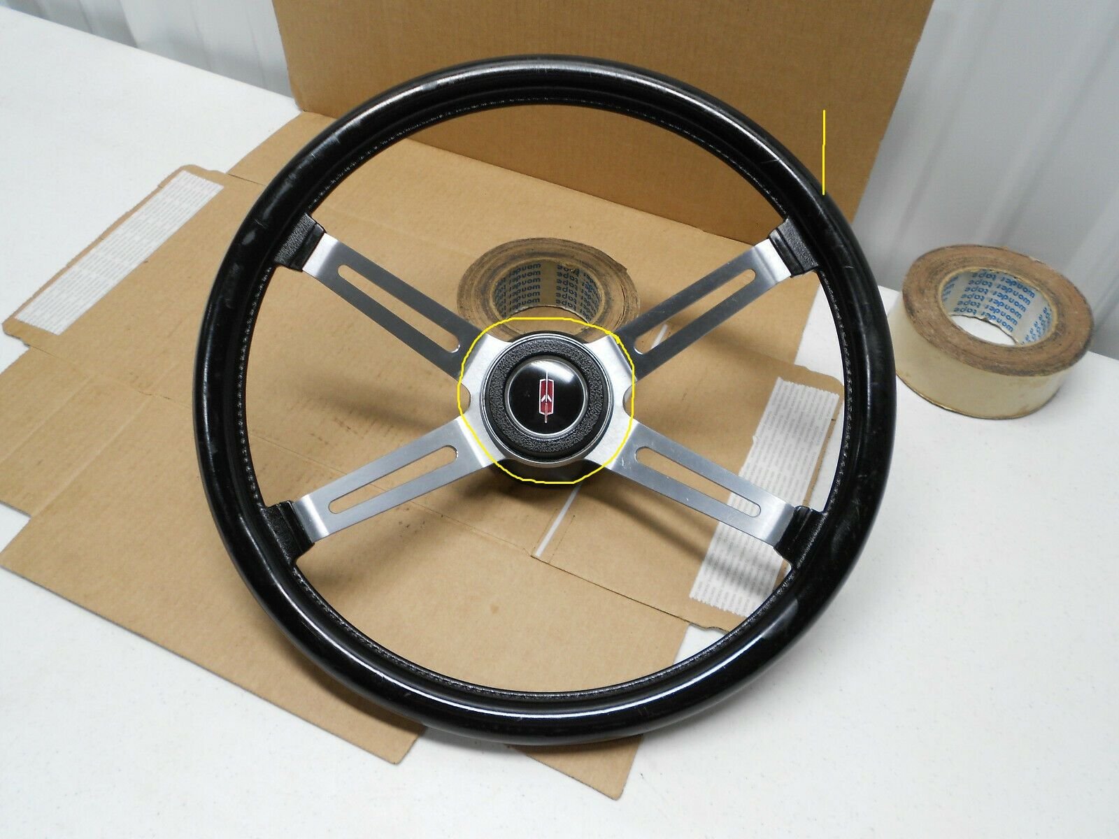 wanted 7077 sport steering wheel horn button black