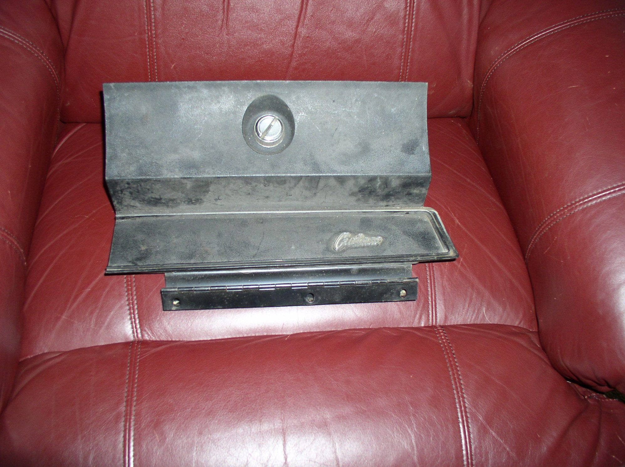 1970 1971 1972 Cutlass glove box doors x 3