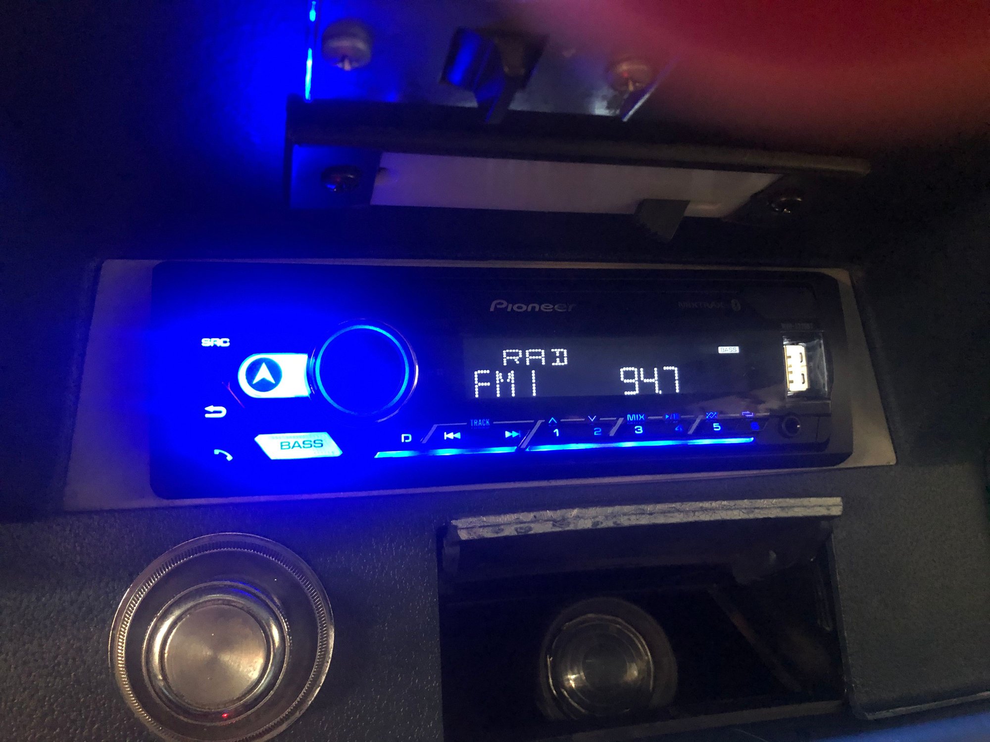 Pioneer Bluetooth Car Radio DEH-S4250BT - Incredible Connection