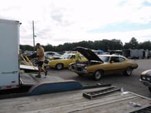 a good pic of the pits and some of my friends in the olds racing community