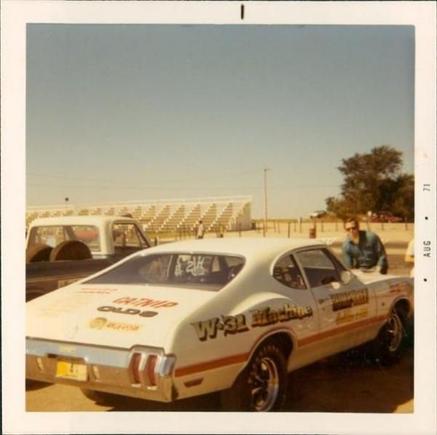 W-31 DRAG RACER