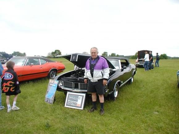 70SX and Joe Mondello who picked the 70 SX as best of show.