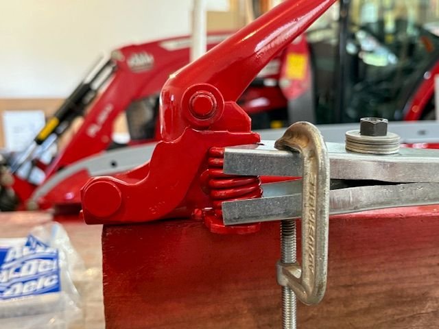 Then I loosened up the C Clamp and tool
