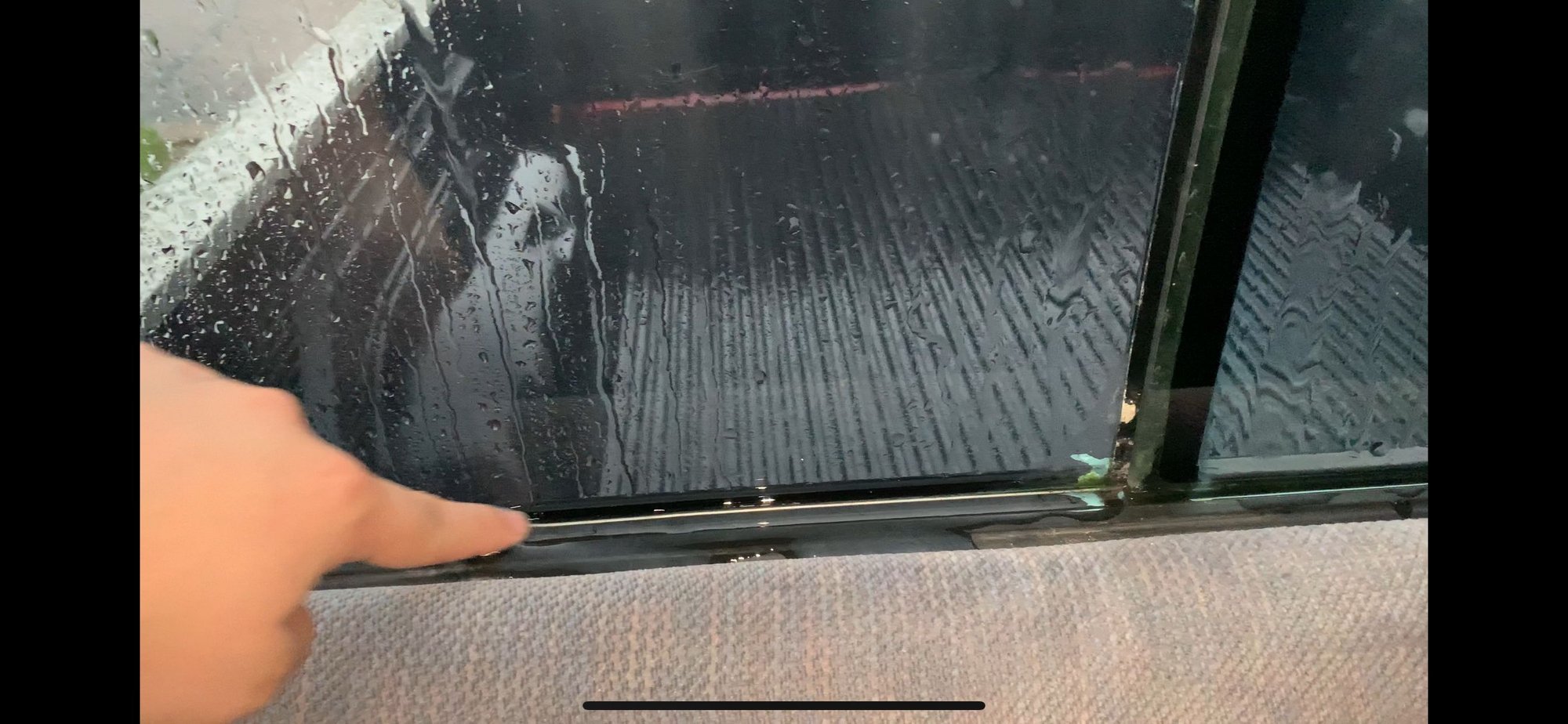 Leaking sliding backlite/rear window?