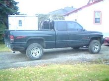 1995 Dodge Ram Sport 1500-4x4 SLT Laramie. Ismo