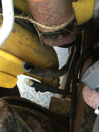 And here is the broken hose.....