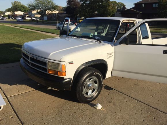 Front bumper as well as the wheels wells after the herculined