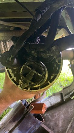 Fuel Pump Assembly Connections