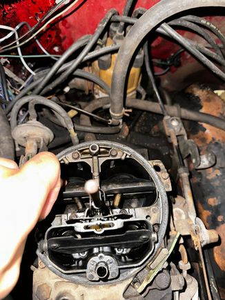 Carb held open