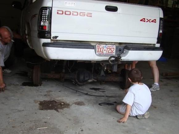 l putting the rear D60 in